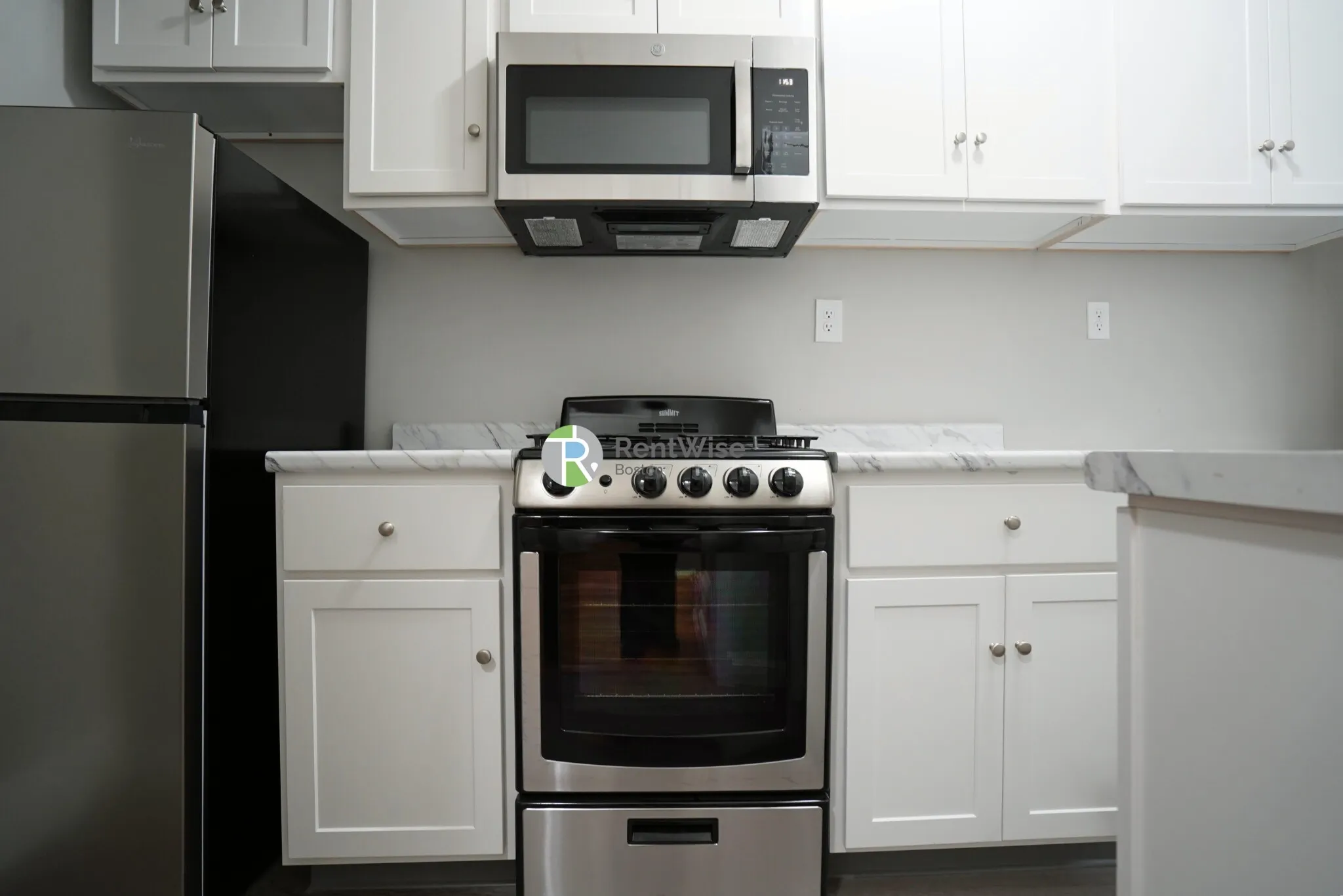 Studio bed, 1 bath apartment for rent at 64 Woodstock Ave Unit 4, Brighton — photo 8 of 16
