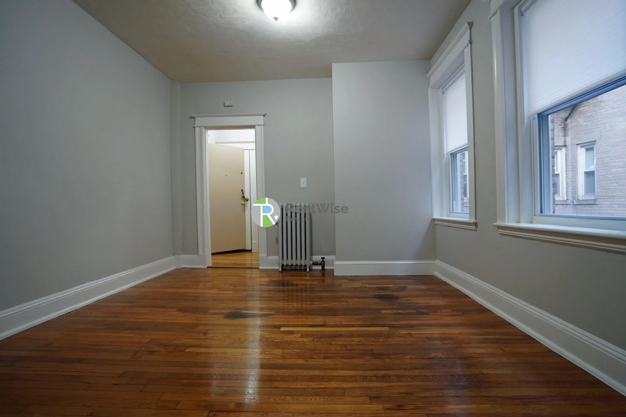 Studio bed, 1 bath apartment for rent at 64 Woodstock Ave Unit 4, Brighton — photo 6 of 16