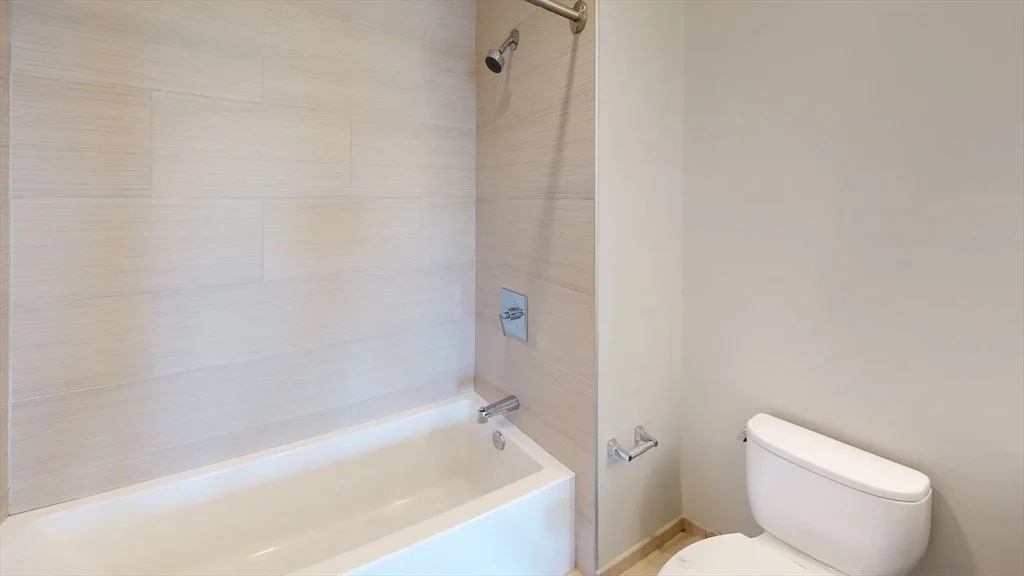 2 bed, 2 bath apartment for rent at 640 Boston Ave Unit 2-10, Tufts University — photo 11 of 27