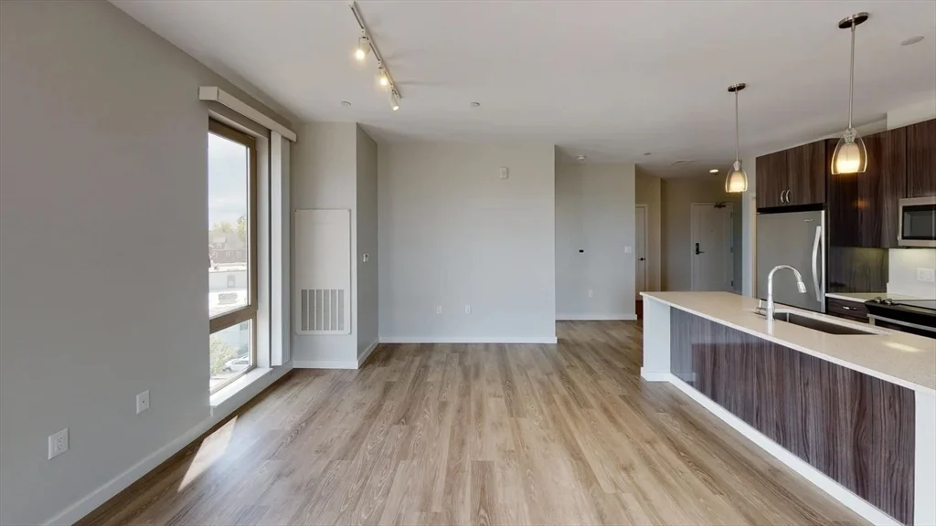2 bed, 2 bath apartment for rent at 640 Boston Ave Unit 2-10, Tufts University — photo 6 of 27