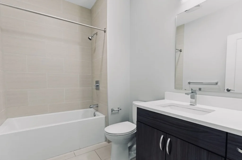 2 bed, 2 bath apartment for rent at 640 Boston Ave Unit 2-10, Tufts University — photo 12 of 27