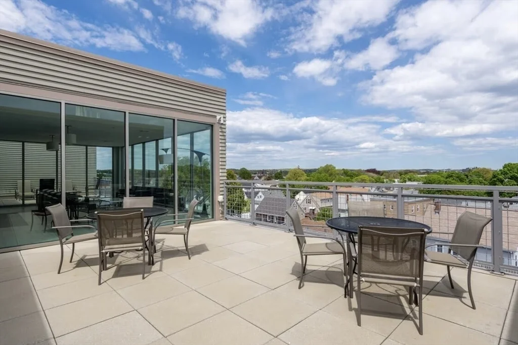 2 bed, 2 bath apartment for rent at 640 Boston Ave Unit 2-10, Tufts University — photo 17 of 27