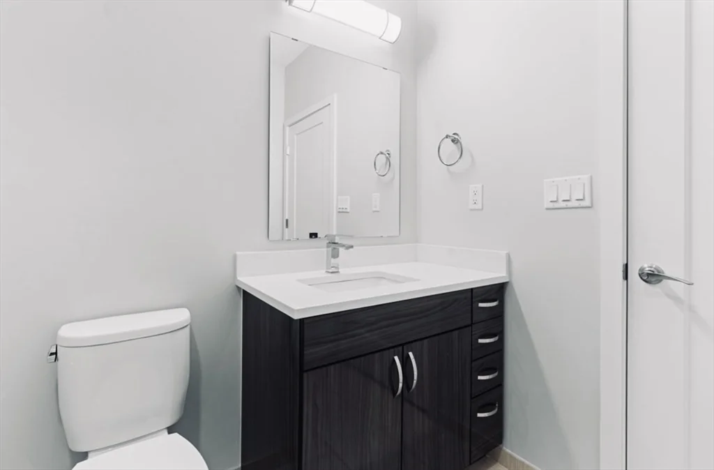 2 bed, 2 bath apartment for rent at 640 Boston Ave Unit 2-10, Tufts University — photo 14 of 27
