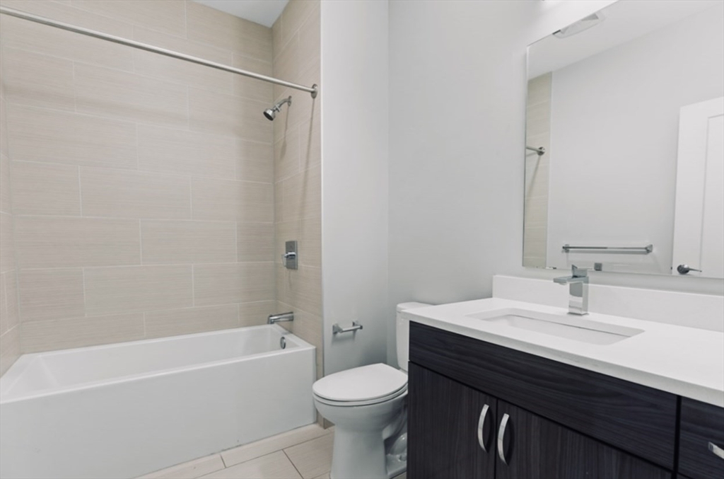2 bed, 2 bath apartment for rent at 640 Boston Ave Unit 210, Medford — photo 8 of 11