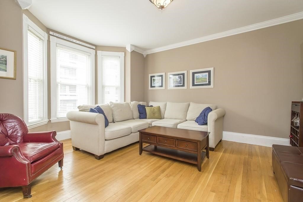 2 bed, 1 bath apartment for rent at 640-642 E 5th St Unit 1, South Boston — photo 1 of 13
