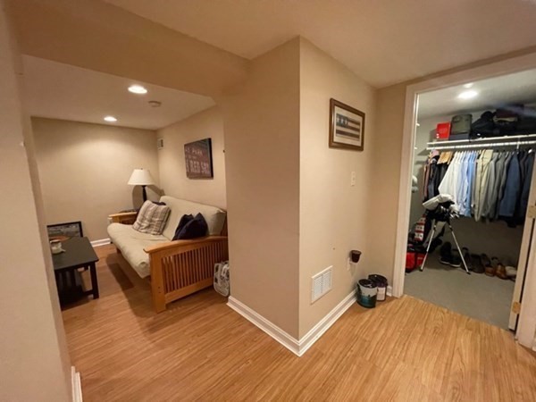 2 bed, 1 bath apartment for rent at 640-642 E 5th St Unit 1, South Boston — photo 12 of 13