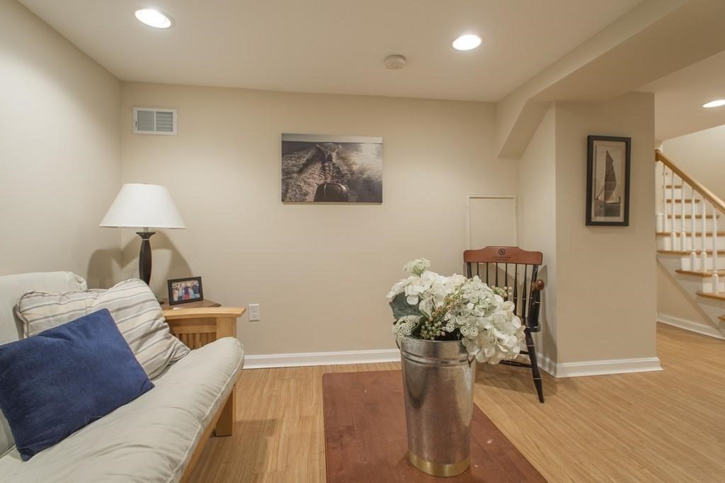 2 bed, 1 bath apartment for rent at 640-642 E 5th St Unit 1, South Boston — photo 7 of 13