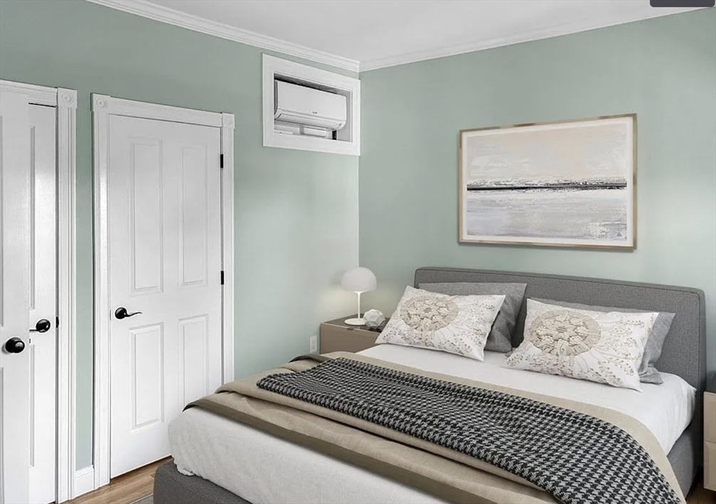 3 bed, 2 bath apartment for rent at 641 E 8th Unit 1, South Boston — photo 3 of 18