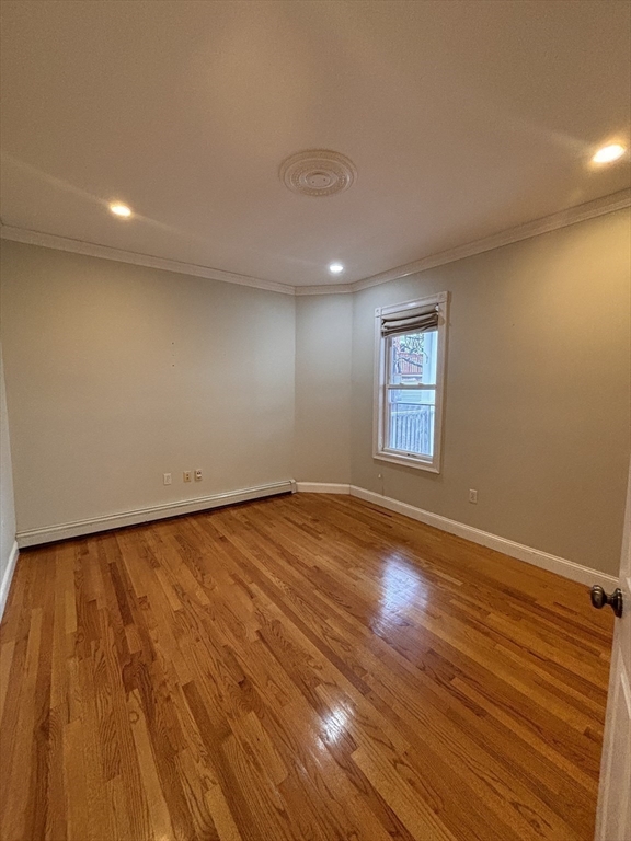 3 bed, 2 bath apartment for rent at 641 E 8th Unit 1, South Boston — photo 13 of 18