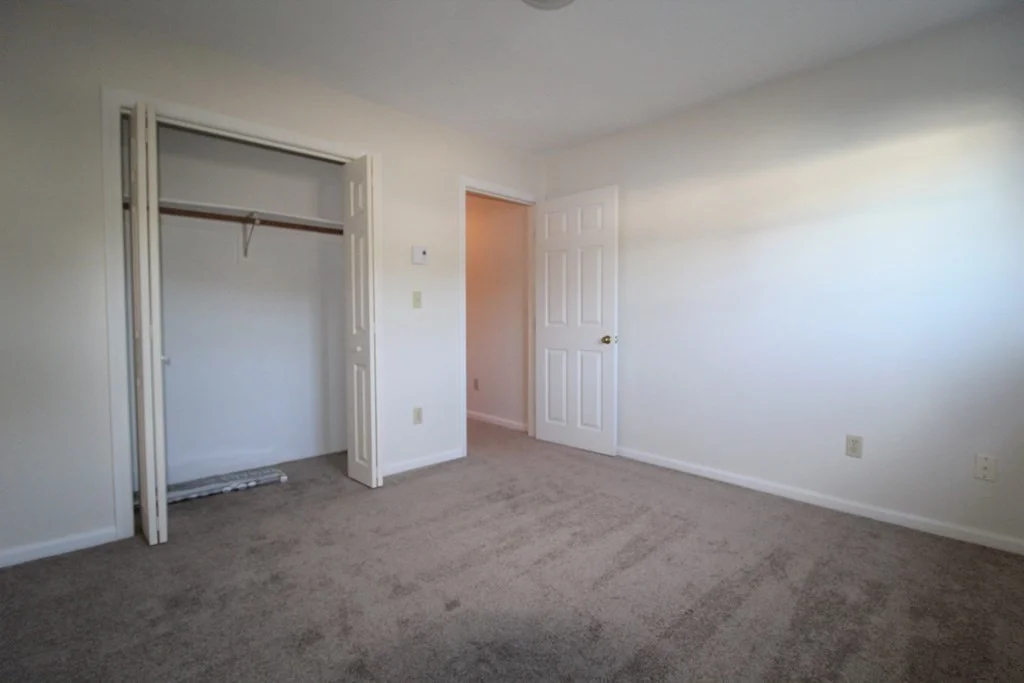 1 bed, 1 bath apartment for rent at 641R South Washington Unit 11, North Attleboro — photo 4 of 21