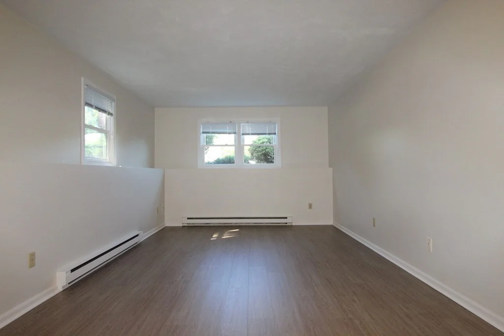 1 bed, 1 bath apartment for rent at 641R South Washington Unit 11, North Attleboro — photo 3 of 21