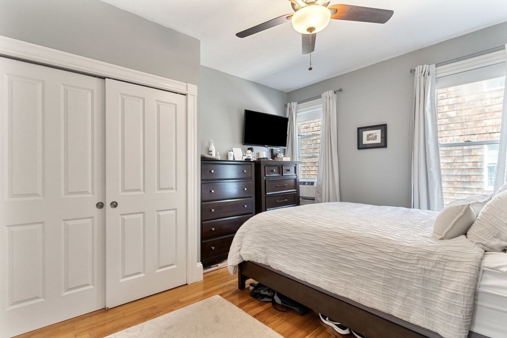 2 bed, 1 bath apartment for rent at 642 E 8th St Unit 642, South Boston — photo 9 of 14