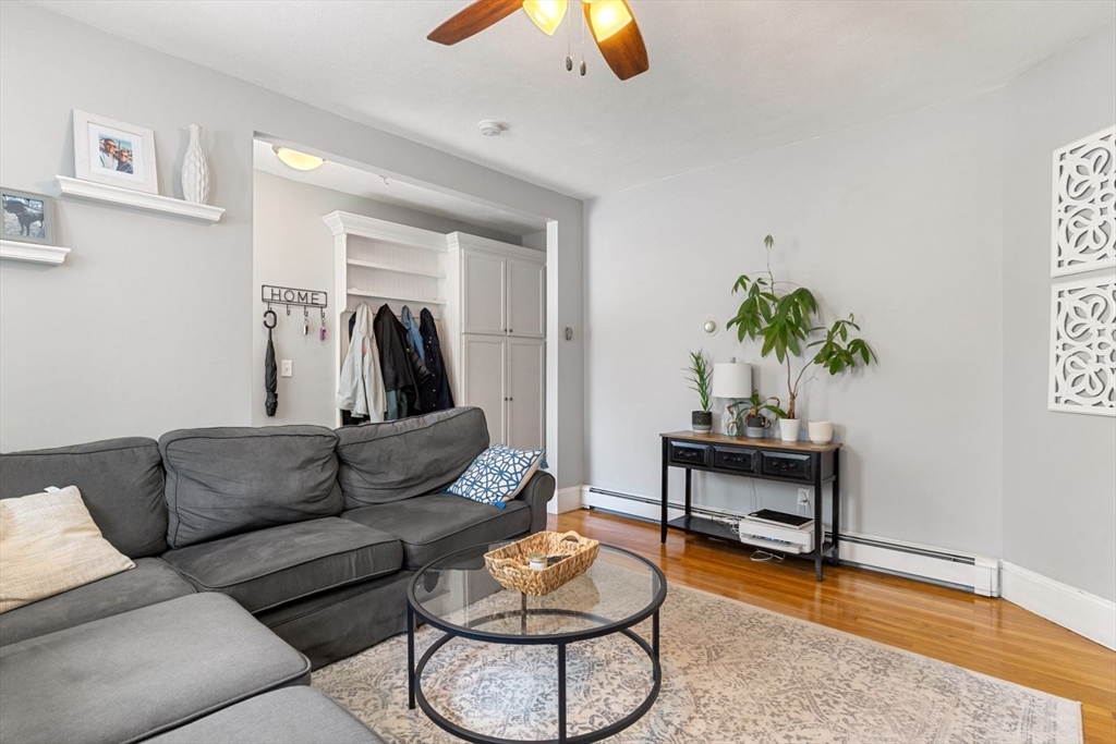 2 bed, 1 bath apartment for rent at 642 E 8th St Unit 642, South Boston — photo 4 of 14