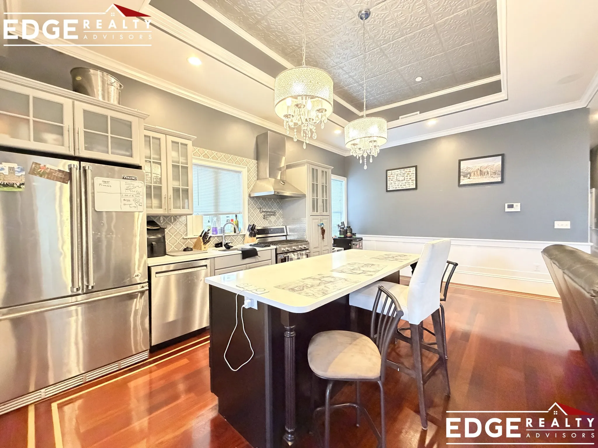 3 bed, 2 bath apartment for rent at 642 East 3rd St Unit 3, South Boston — photo 2 of 16
