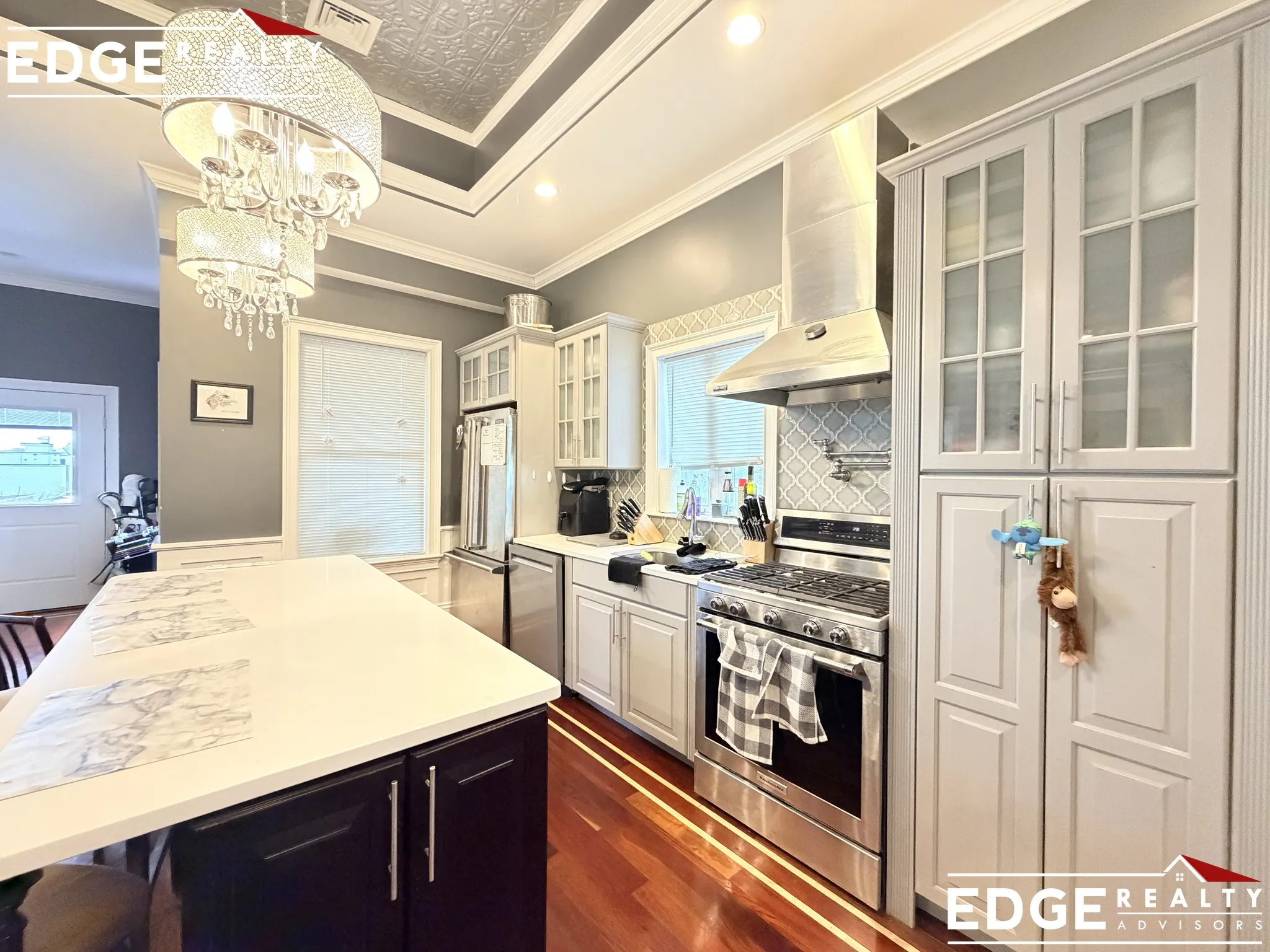 3 bed, 2 bath apartment for rent at 642 East 3rd St Unit 3A, South Boston — photo 2 of 16