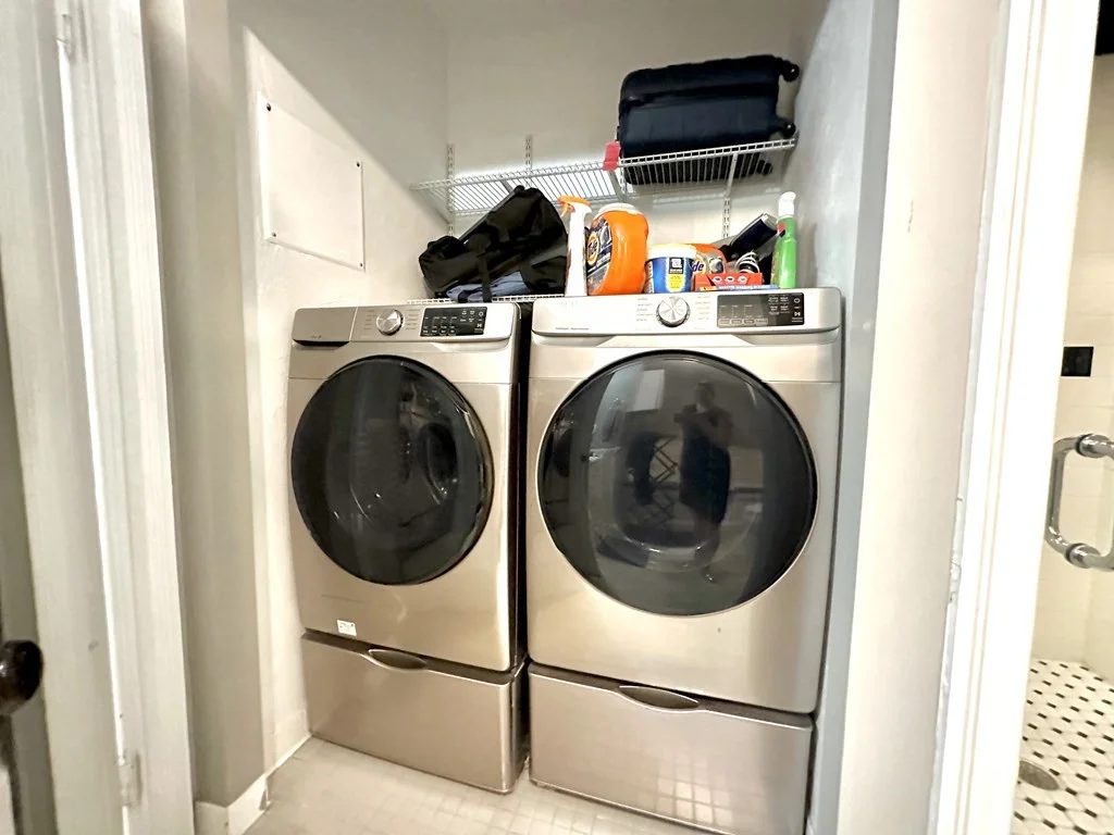 4 bed, 2 bath apartment for rent at 643 5th St Unit 2, South Boston — photo 11 of 14
