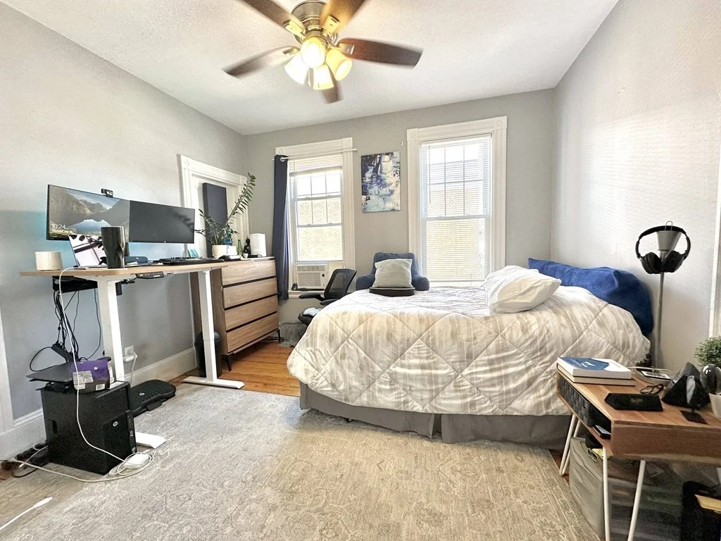 4 bed, 2 bath apartment for rent at 643 5th St Unit 2, South Boston — photo 5 of 14
