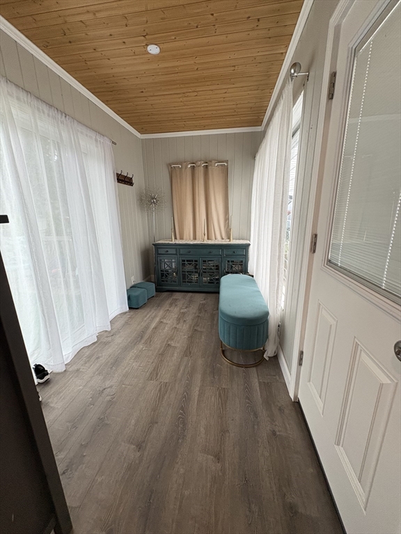 4 bed, 1 bath apartment for rent at 643 Beacon St, Centralville — photo 6 of 14