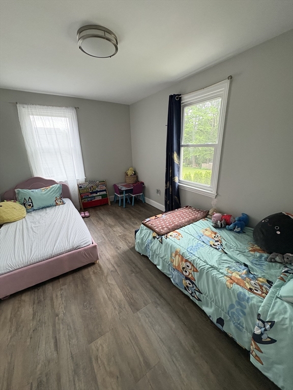 4 bed, 1 bath apartment for rent at 643 Beacon St, Centralville — photo 9 of 14