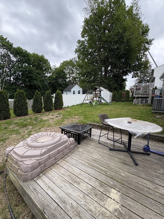 4 bed, 1 bath apartment for rent at 643 Beacon St, Centralville — photo 14 of 14