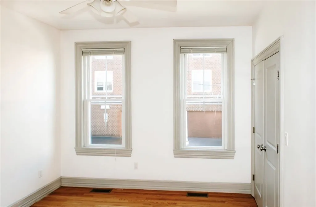 4 bed, 2 bath apartment for rent at 643 5th St Unit 1, South Boston — photo 5 of 23