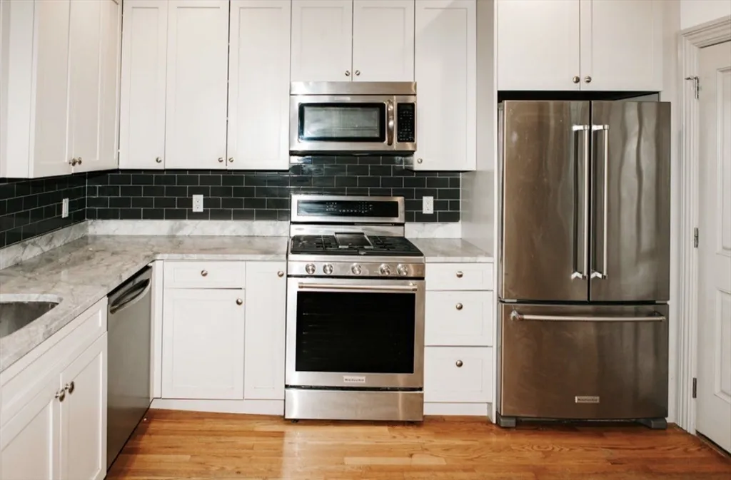 4 bed, 2 bath apartment for rent at 643 5th St Unit 1, South Boston