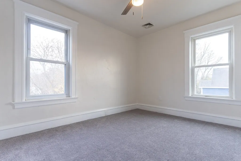 3 bed, 1 bath apartment for rent at 643 Rathbun Unit 3, Blackstone — photo 14 of 24