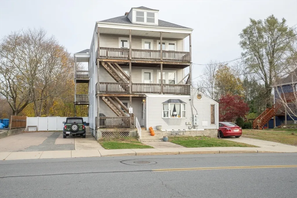 3 bed, 1 bath apartment for rent at 643 Rathbun Unit 3, Blackstone — photo 22 of 24