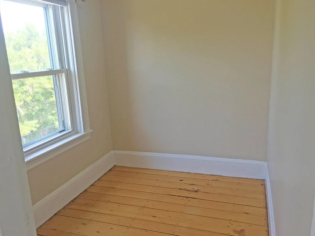 1 bed, 1 bath apartment for rent at 643 Saratoga St Unit 3, East Boston — photo 14 of 18