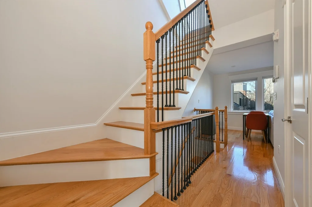 1 bed, 1 bath apartment for rent at 643 Tremont St Unit 3, South End — photo 8 of 15