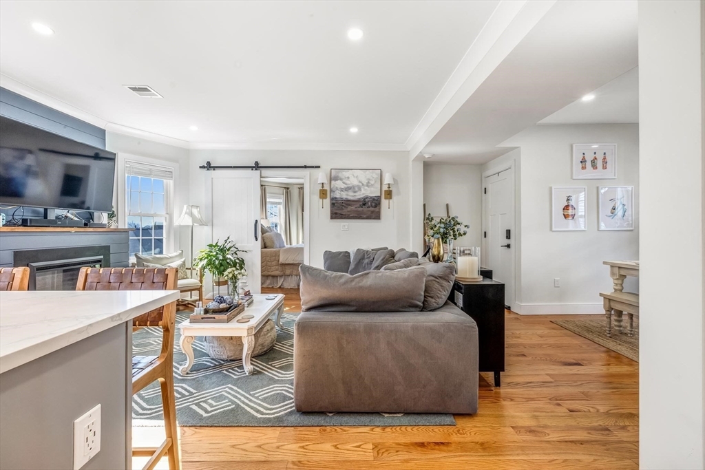 2 bed, 2 bath apartment for rent at 644 Adams St Unit 3, Dorchester — photo 9 of 28