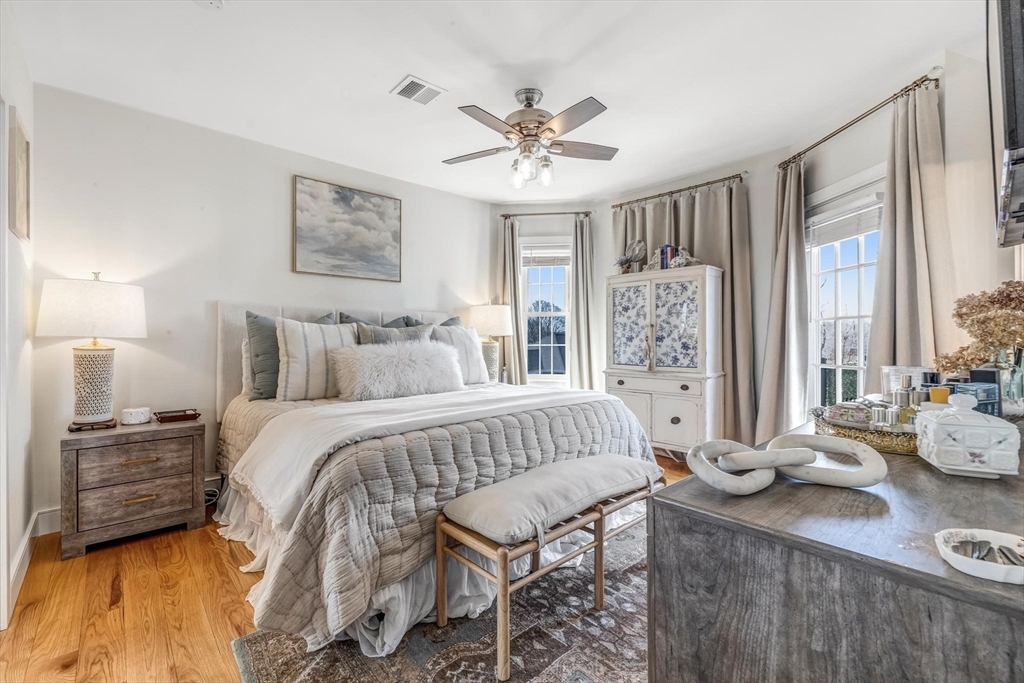 2 bed, 2 bath apartment for rent at 644 Adams St Unit 3, Dorchester — photo 13 of 28