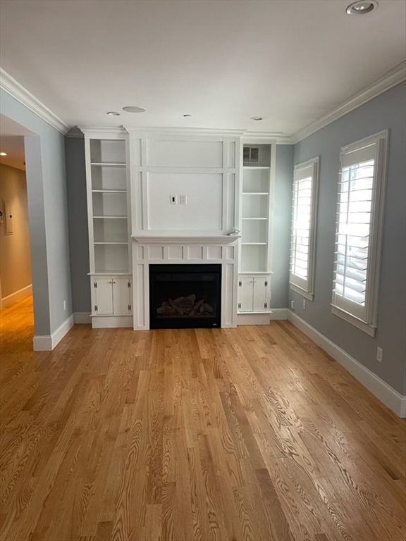 2 bed, 1 bath apartment for rent at 645 6th St Unit 1, South Boston — photo 4 of 17