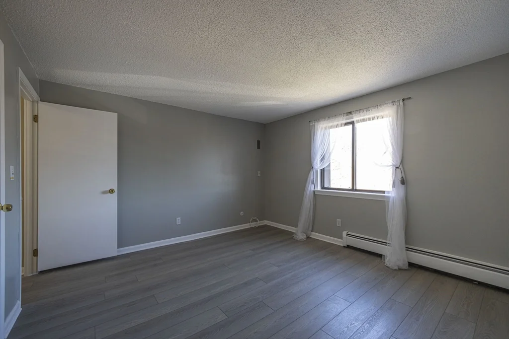 2 bed, 1 bath apartment for rent at 645 West Lowell Ave Unit 23, Zip 01832 — photo 7 of 10