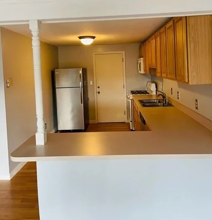 1 bed, 1 bath apartment for rent at 645 West Lowell Ave Unit 19, Haverhill — photo 4 of 9