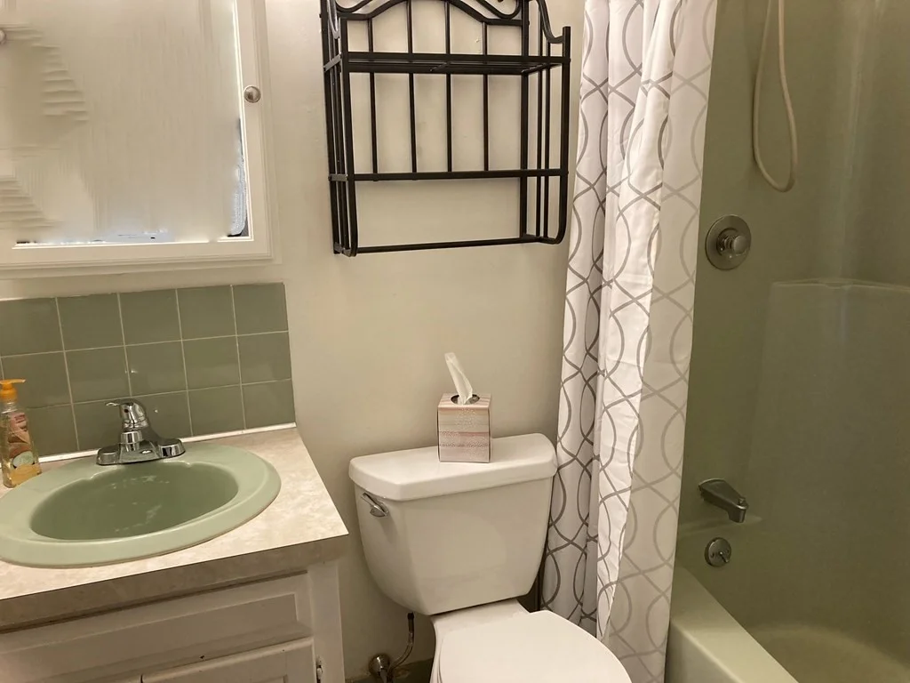 1 bed, 1 bath apartment for rent at 645 West Lowell Ave Unit 19, Haverhill — photo 8 of 9