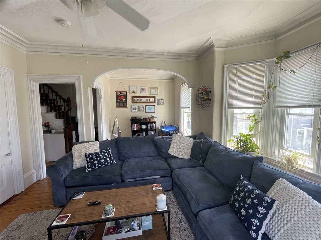 3 bed, 1 bath apartment for rent at 648 E Sixth St Unit 2, South Boston — photo 2 of 19