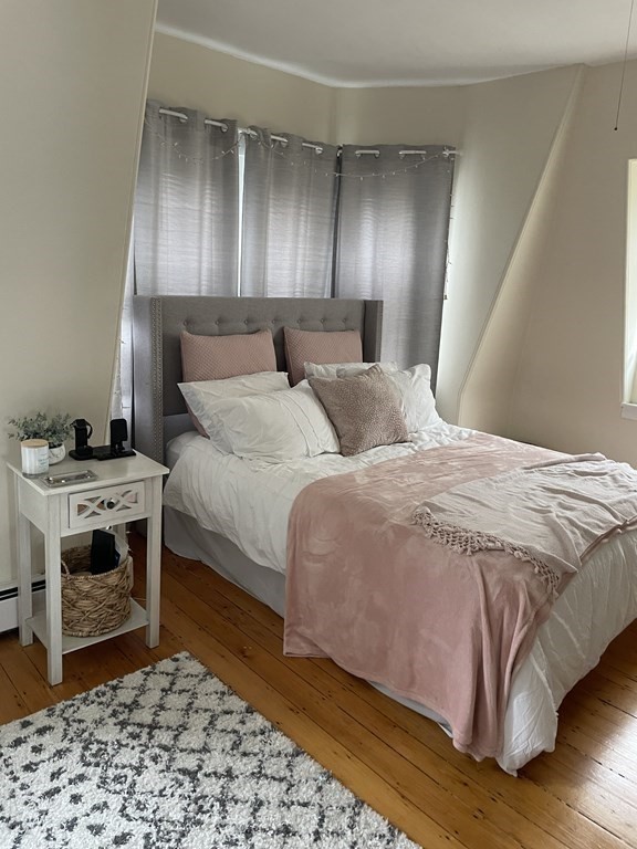 3 bed, 1 bath apartment for rent at 648 E Sixth St Unit 2, South Boston — photo 11 of 19