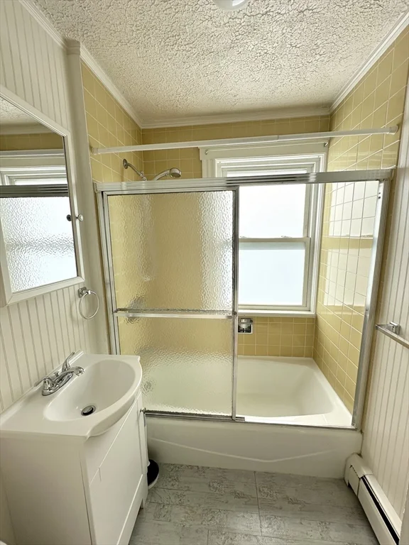 1 bed, 1 bath apartment for rent at 648 River St Unit 1, Zip 01832 — photo 7 of 14