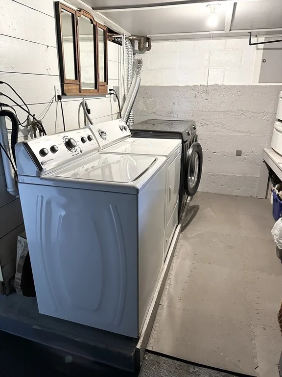 1 bed, 1 bath apartment for rent at 648 River St Unit 1, Zip 01832 — photo 11 of 14