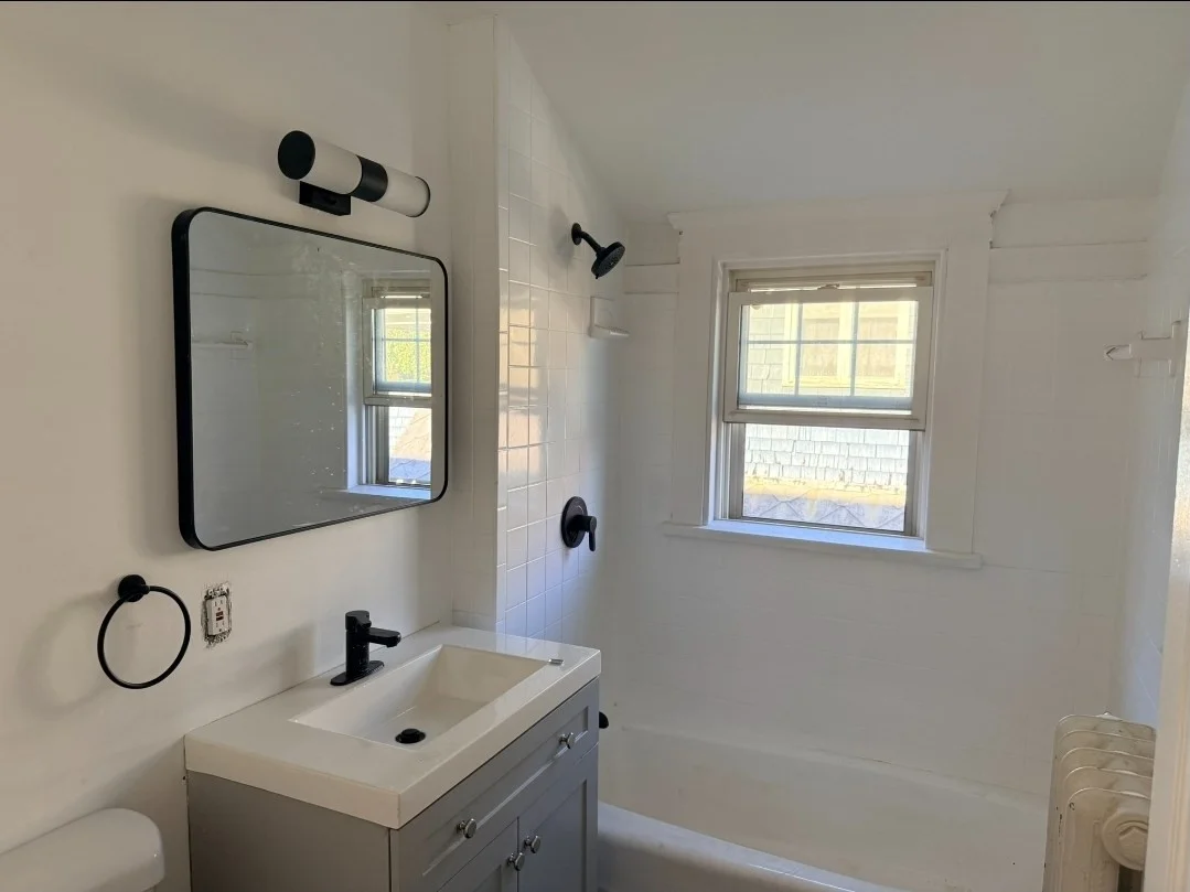3 bed, 1 bath apartment for rent at 648 South St Unit 3, Roslindale — photo 4 of 11