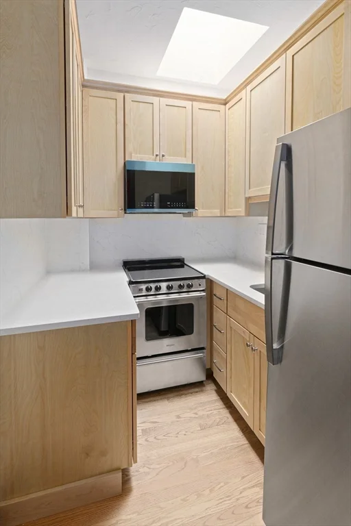 1 bed, 1 bath apartment for rent at 648 Washington St Unit 22, Norwood — photo 13 of 20