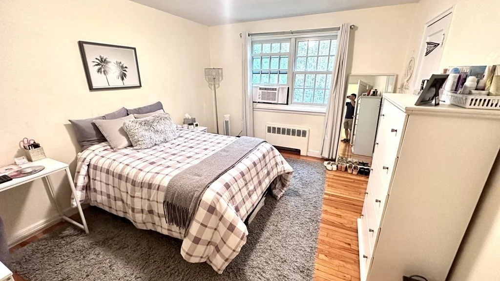 3 bed, 1 bath apartment for rent at 648 Washington St Unit 6, Coolidge Corner — photo 8 of 14