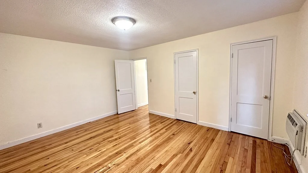3 bed, 1 bath apartment for rent at 648 Washington St Unit 6, Coolidge Corner — photo 5 of 14