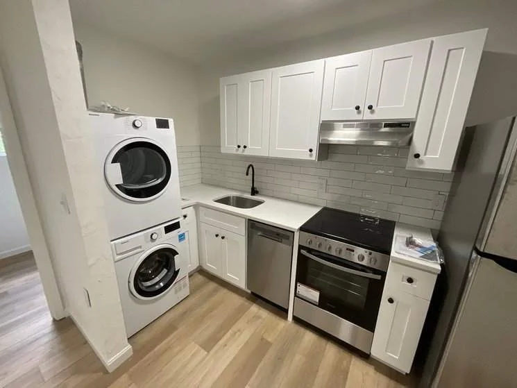 1 bed, 1 bath apartment for rent at 648 Washington Unit 3, Braintree — photo 1 of 9