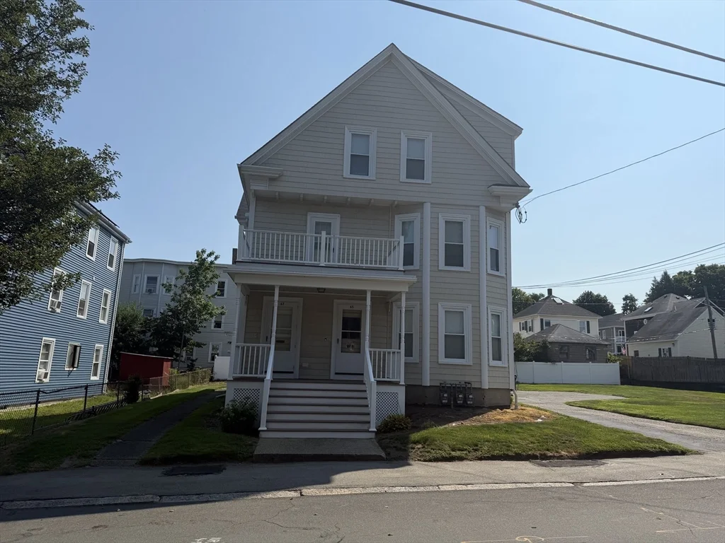 2 bed, 1 bath apartment for rent at 65-67 Bradford Ave Unit 2, Haverhill — photo 1 of 16