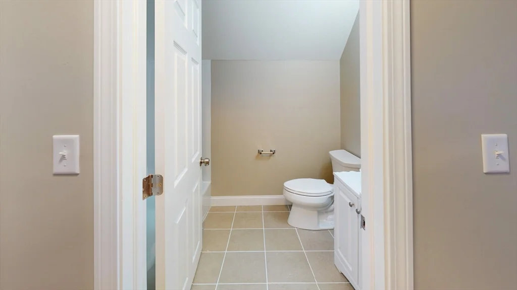 4 bed, 2 bath apartment for rent at 65-67 Sterling St Unit 65, Somerville — photo 11 of 11