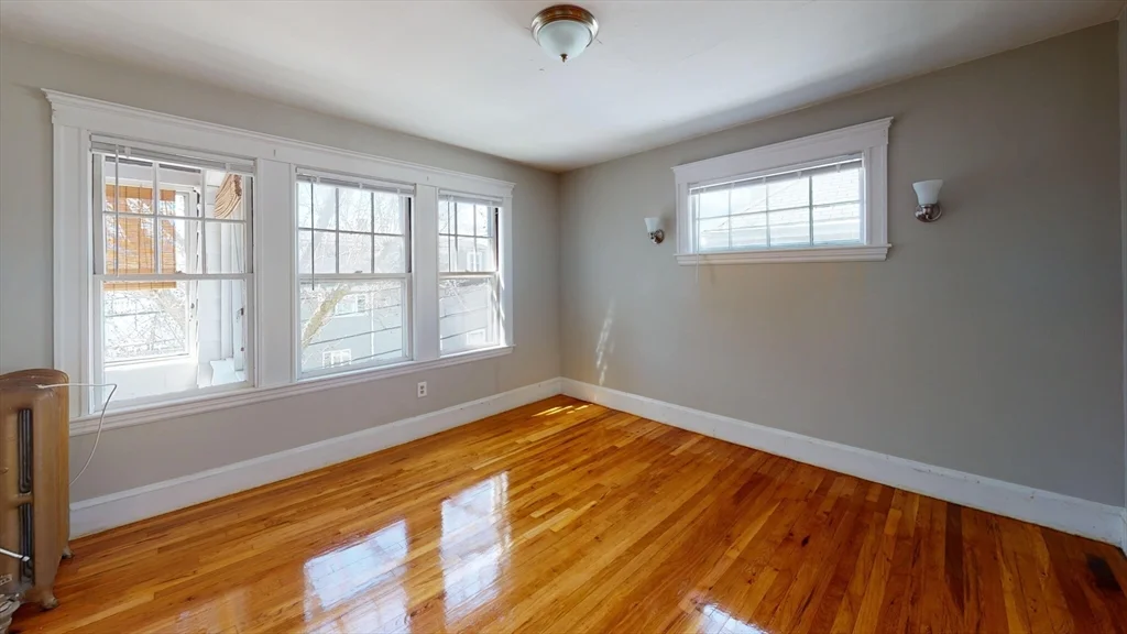 4 bed, 2 bath apartment for rent at 65-67 Sterling St Unit 65, Somerville — photo 6 of 11