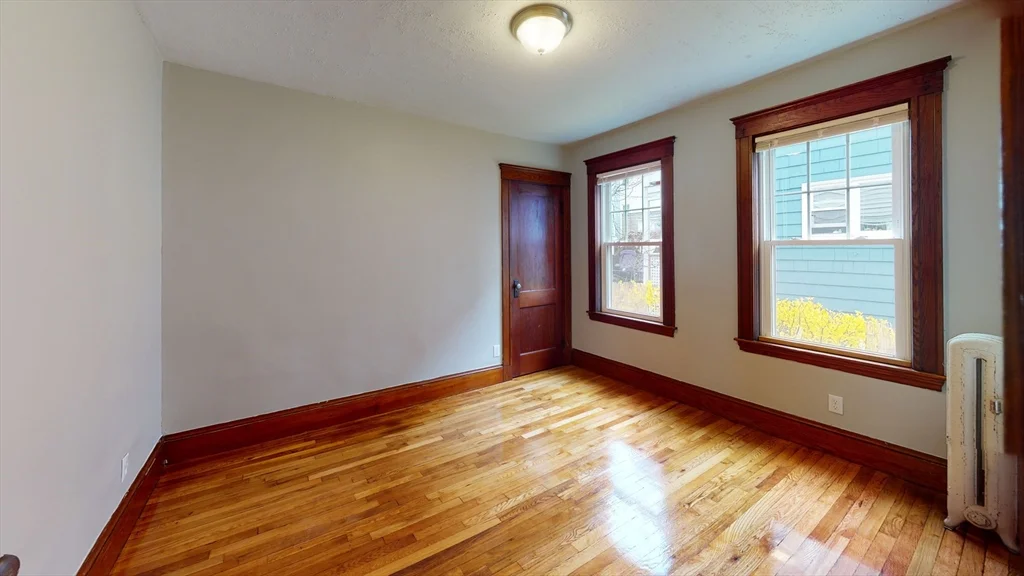 3 bed, 1 bath apartment for rent at 65-67 Sterling St Unit 67, Davis Square — photo 7 of 10