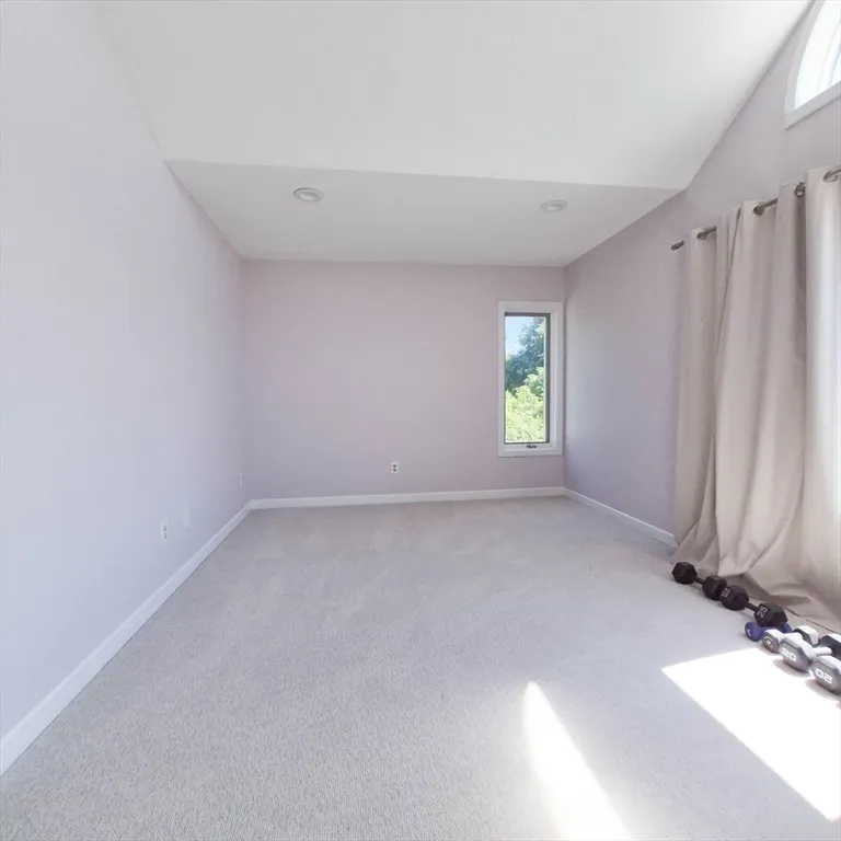 2 bed, 2 bath apartment for rent at 65 Bayberry Ln Unit 65, Dartmouth — photo 26 of 33